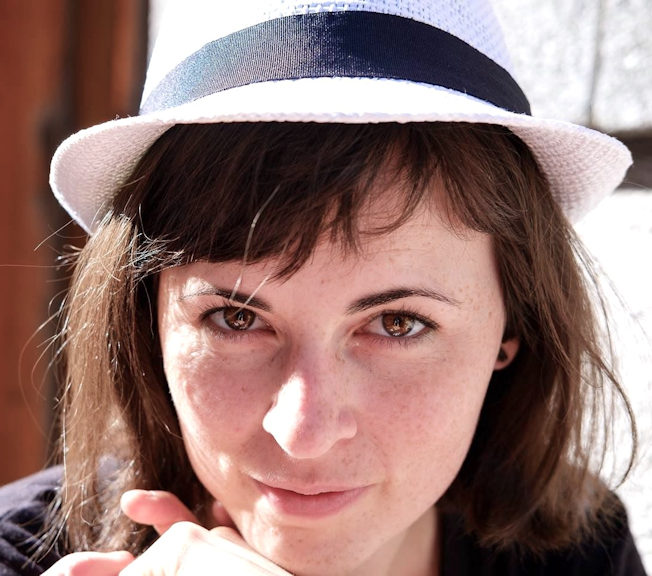 Nadia Desroches-Spécialiste en théâtre chez SavaZen Nadia-desroches-equipe-savazen